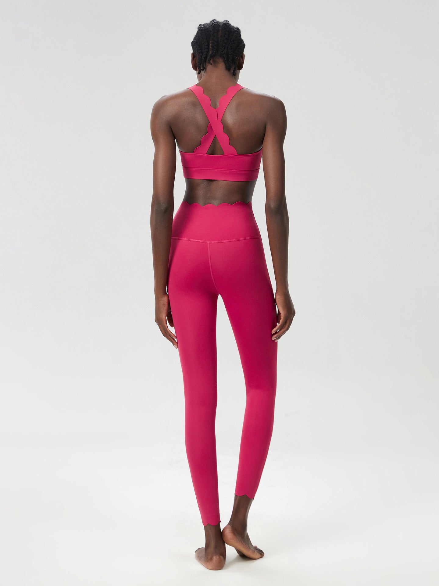 High Rise Scallop Waist Legging