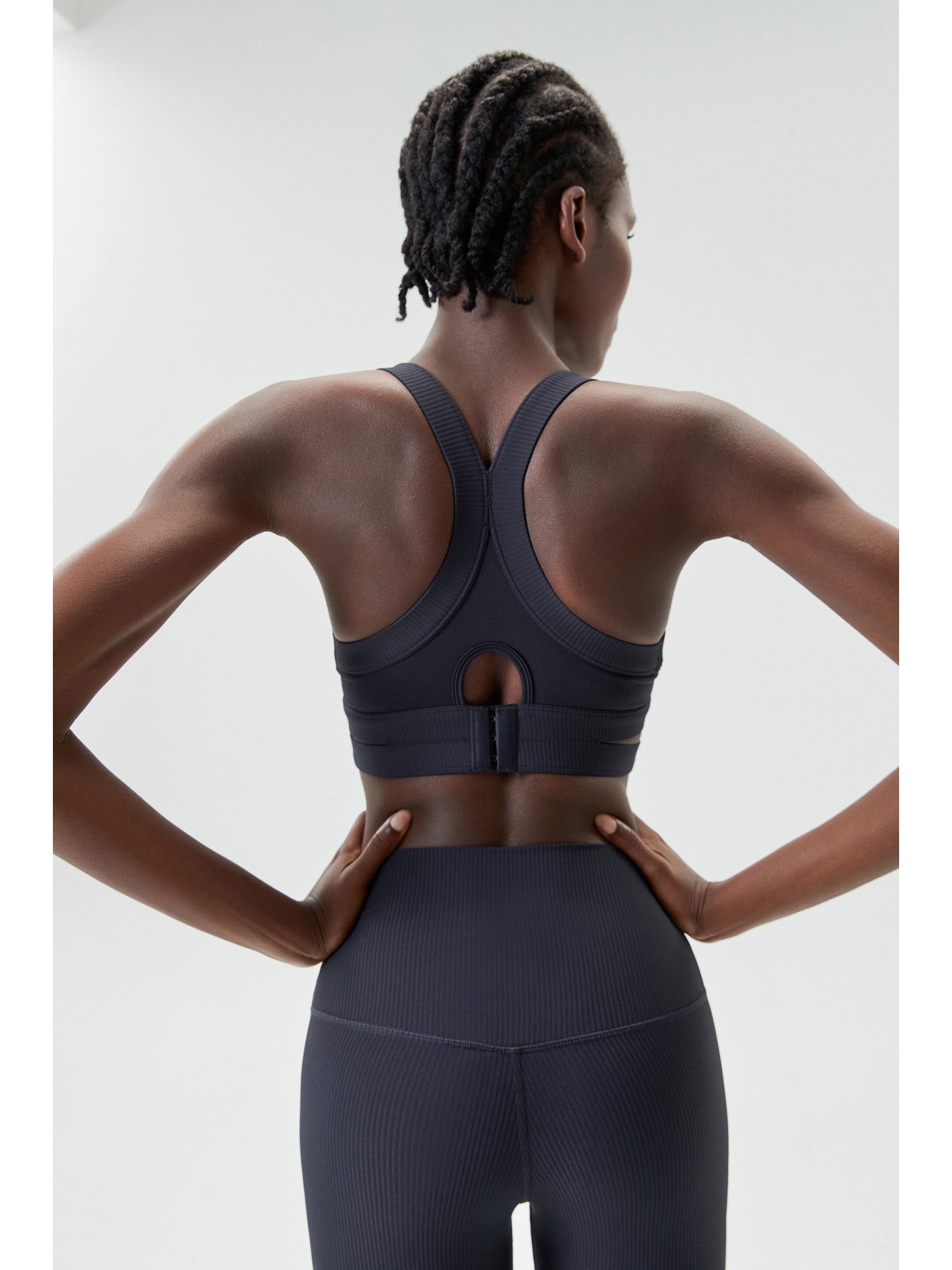 Round Neck Racerback Sports Bra
