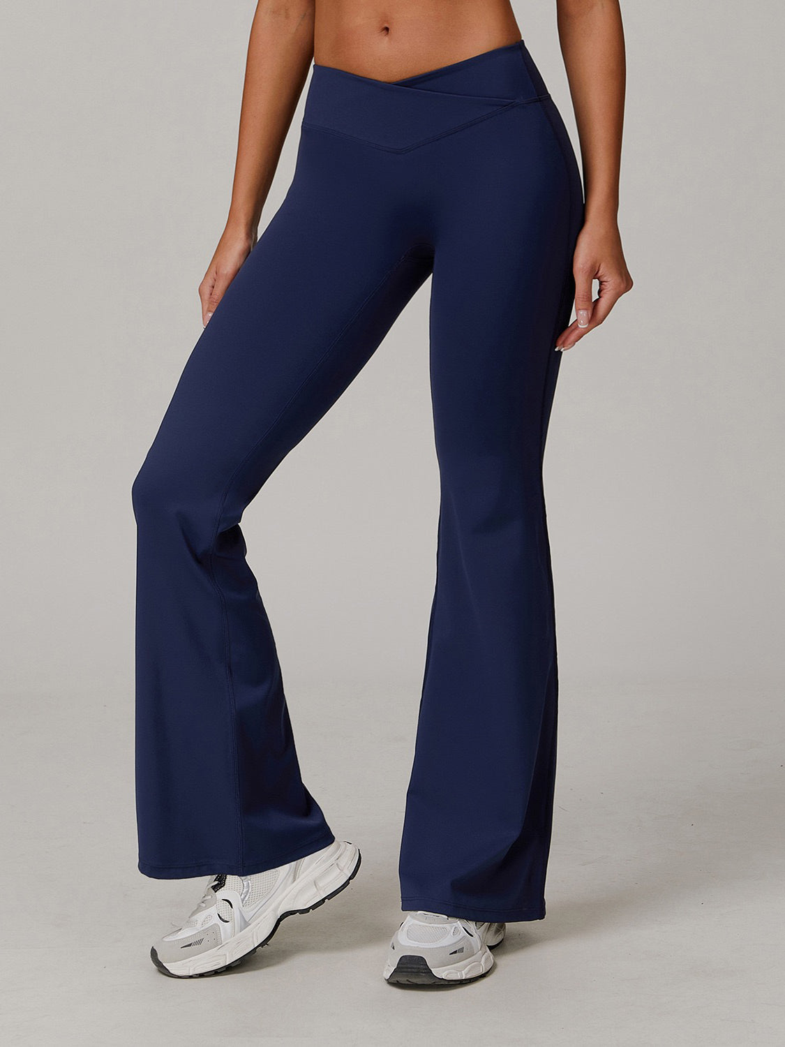 Seamless Crossover Flare Legging