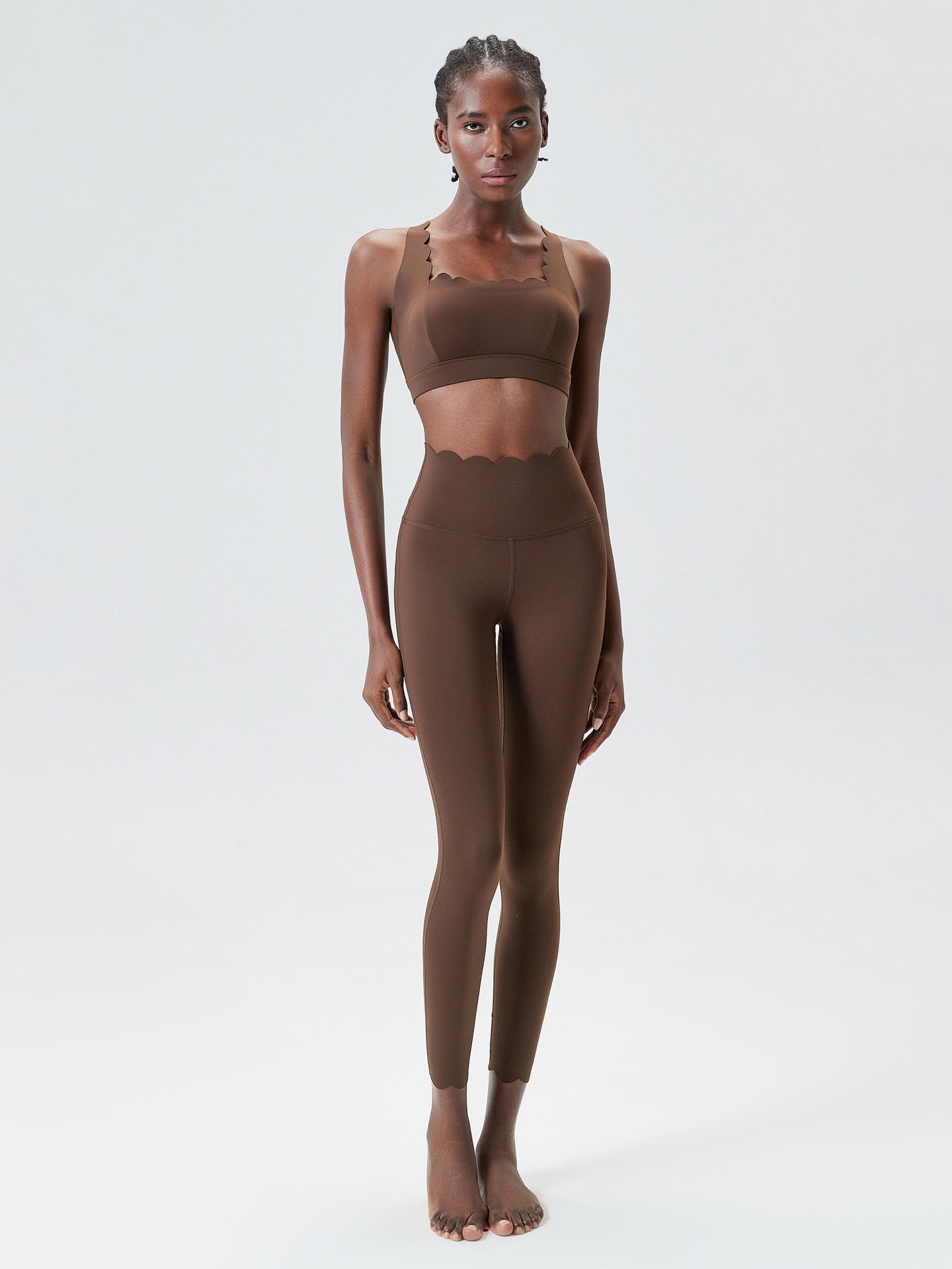 High Rise Scallop Waist Legging