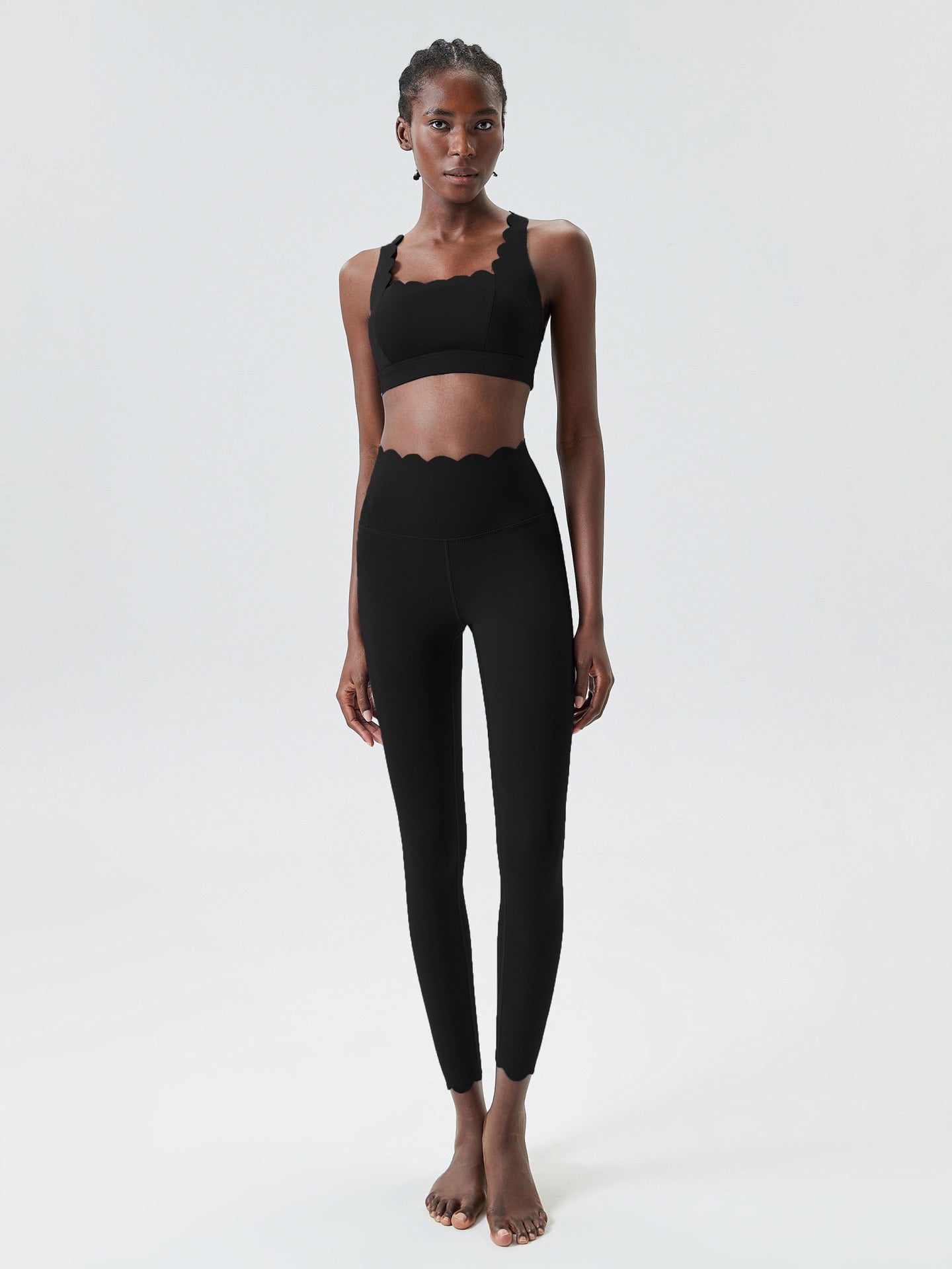 High Rise Scallop Waist Legging