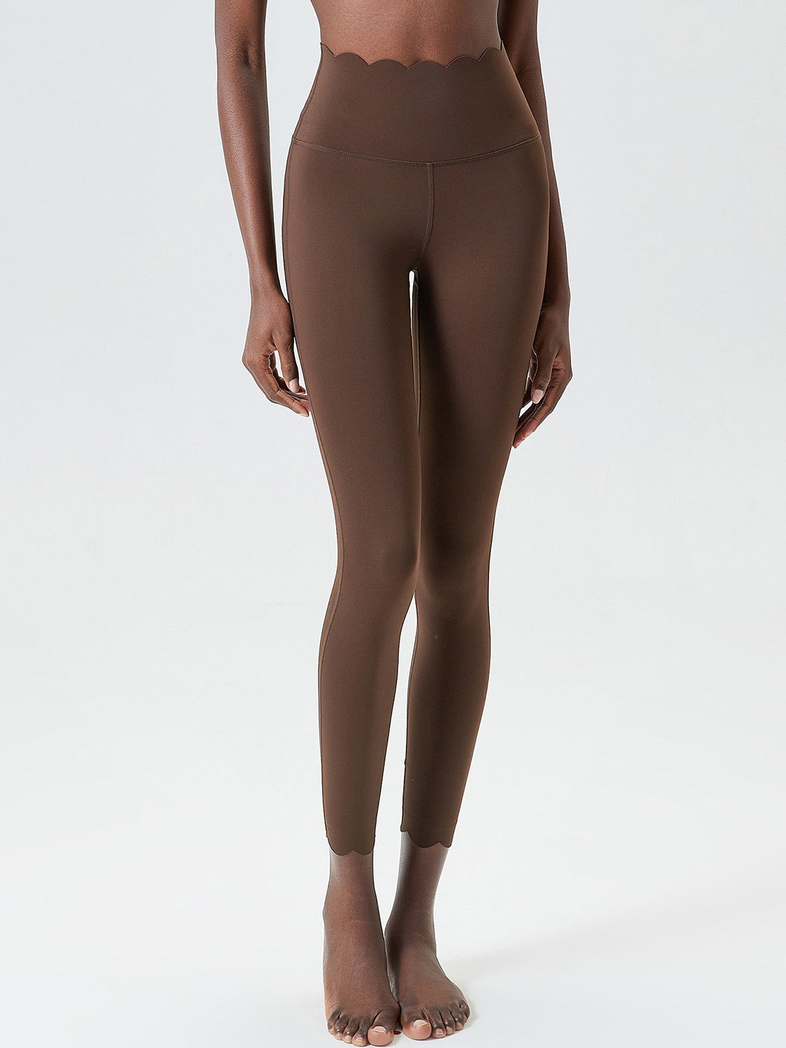 High Rise Scallop Waist Legging