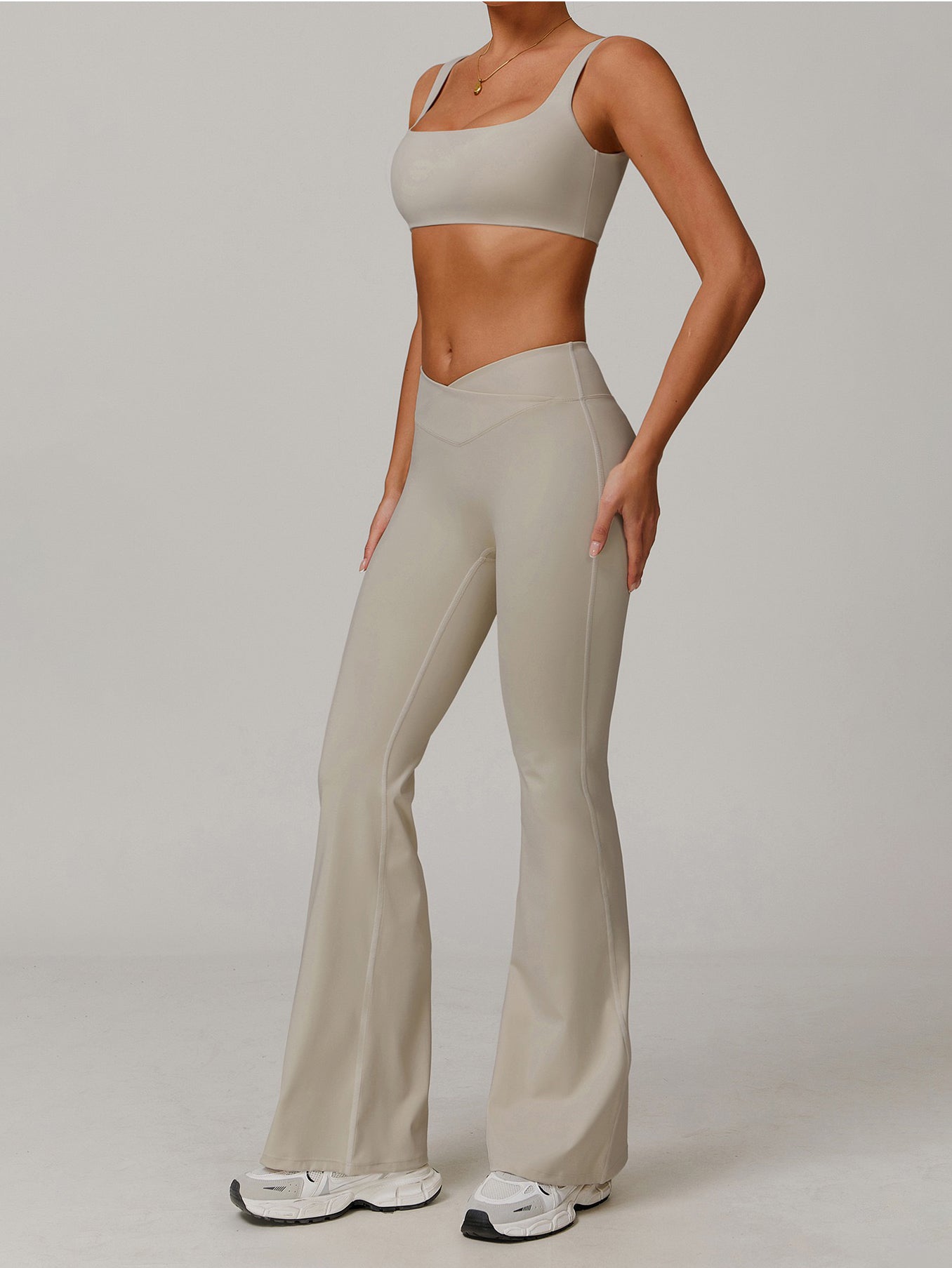 Seamless Crossover Flare Legging