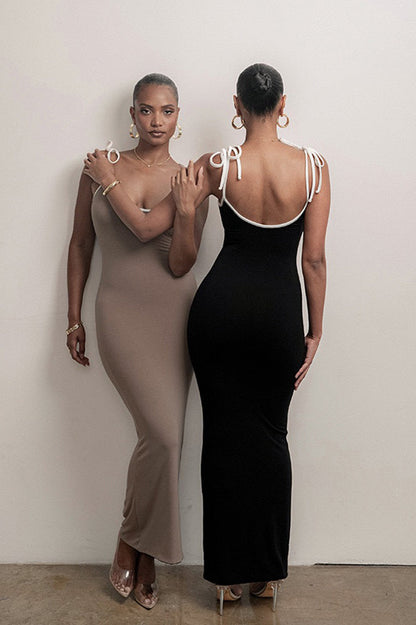 Viola - Scoop Neck Tie Shoulder Maxi Dress
