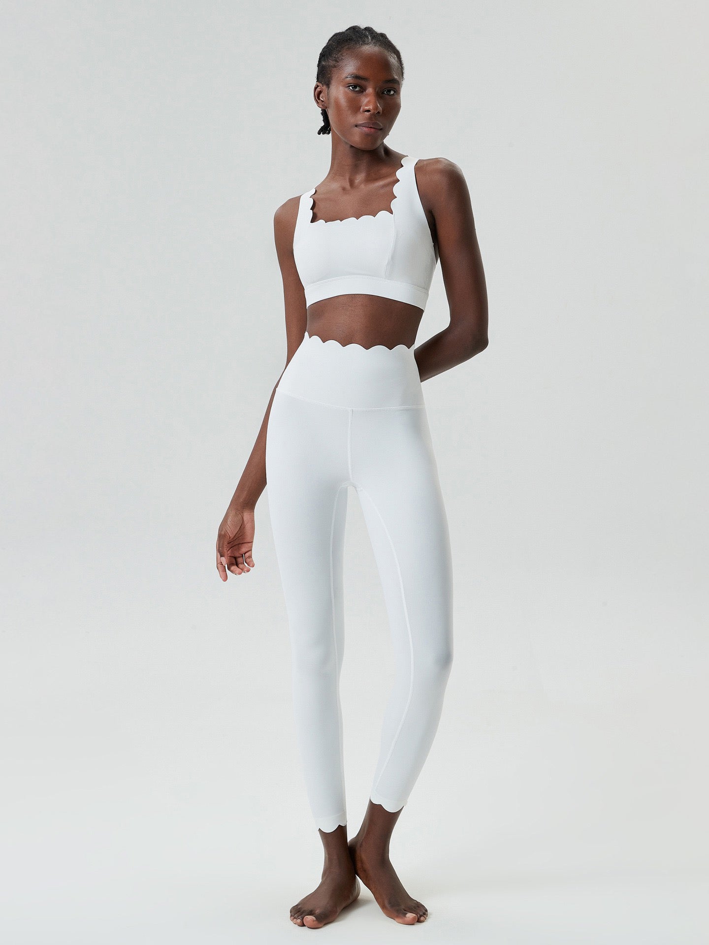 High Rise Scallop Waist Legging